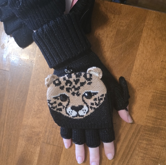 Kate Spade Gloves - Picture 3 of 4